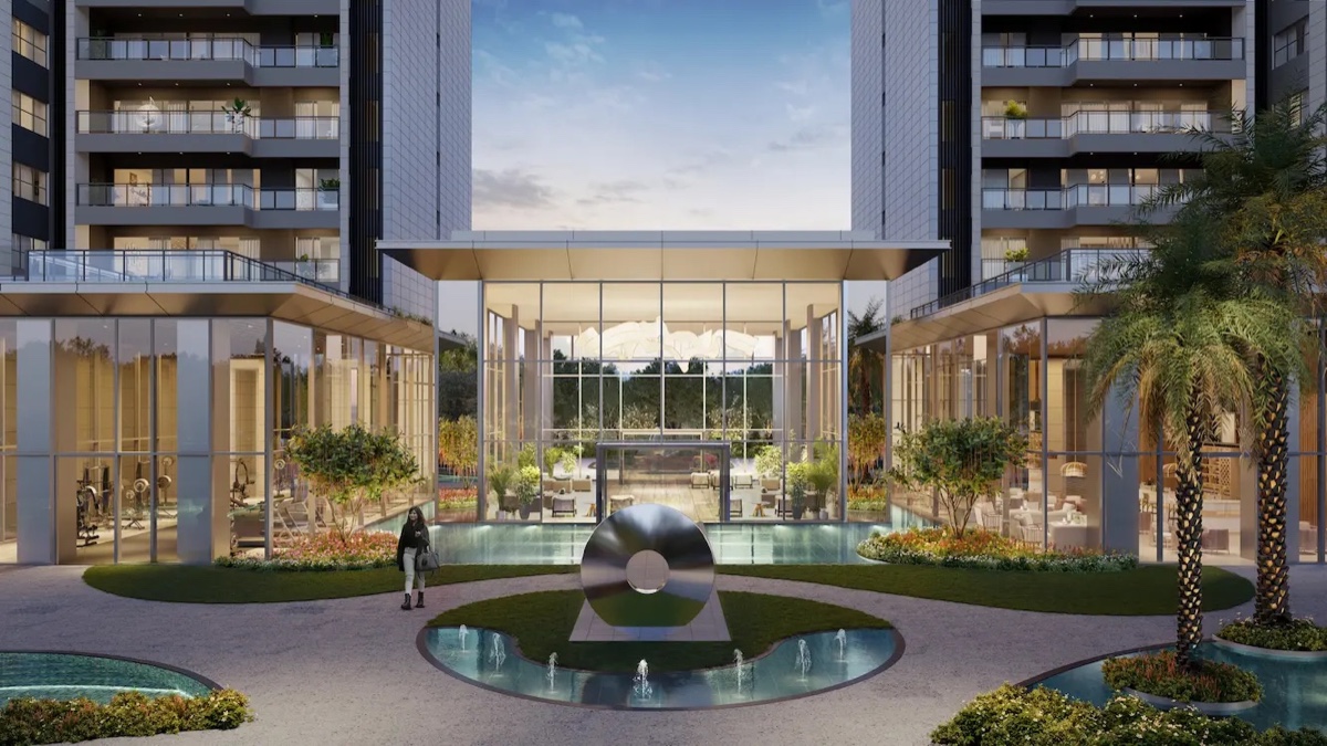 Clubhouse courtyard with sculpture